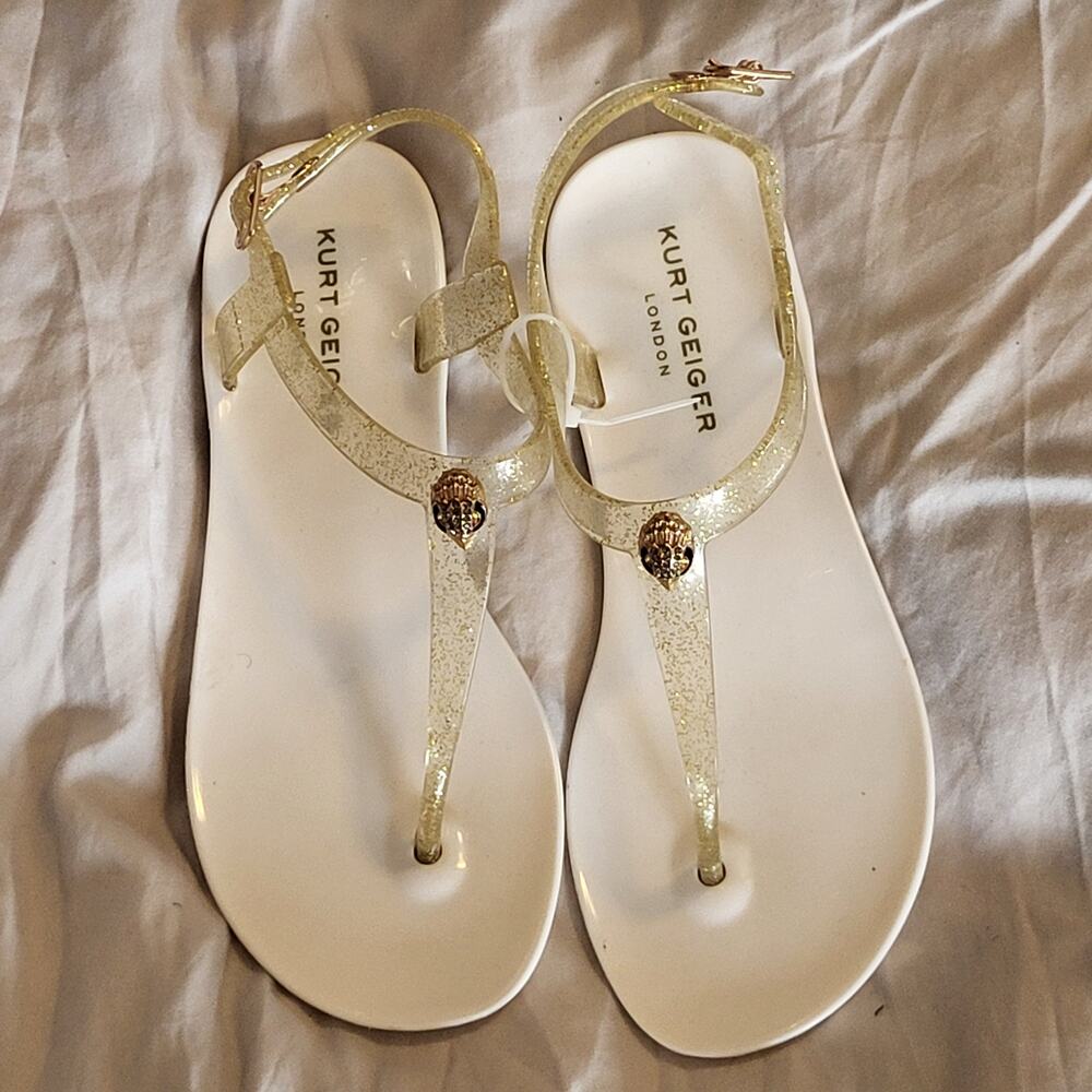 NEW Kurt Geiger London Mini Maddison Sandals White Gold  Girls size 1